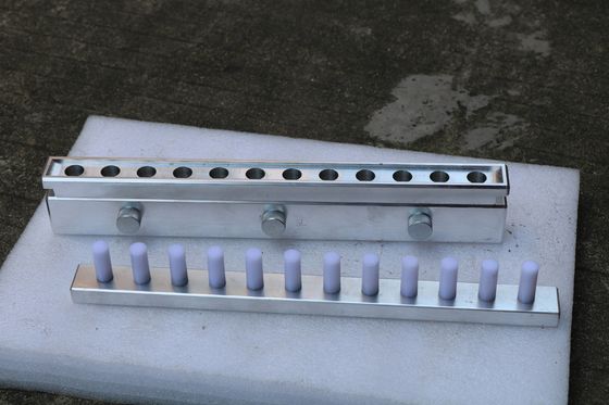Normaler Schnabel Aluminium Lippenstift Form 12 Löcher Custom Logo