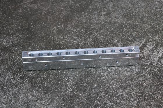 Doppelfarbige Gürtel-Kostüm-Lippenstift-Form 12 Löcher 1-3 Jahre