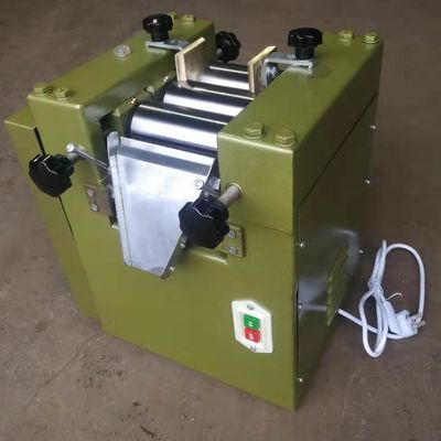 Lippenstiftschleifmaschine Labor S65 Dreirollschleifmaschine