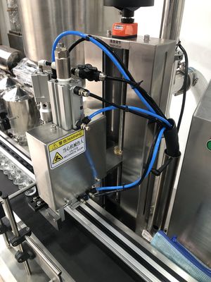 Einkopf-Servo-Automatische Füllmaschine-Gangpumpe 6000 Flaschen pro Stunde