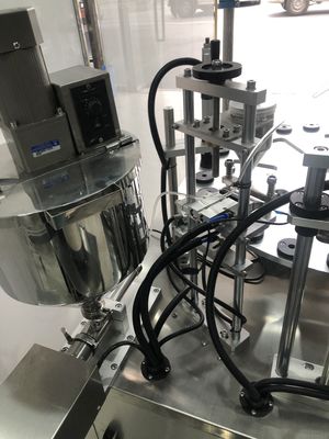 SUS304 Anpassung automatischer Produktionslinie Eyeliner Drehteller Füllmaschine