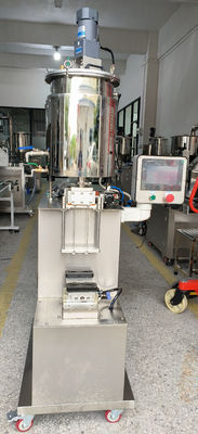 220V 2,3kw Automatische Lipgloss-Füllmaschine Zwei-Kopf-Lipgloss-Quantitative-Füllmaschine