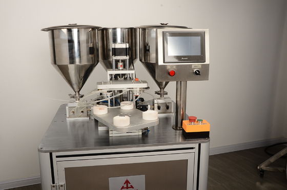 Quantitative Injektionsmethode von drei Farben Luftkissen BB Creme Füllmaschine SUS304 1020 Stück/h