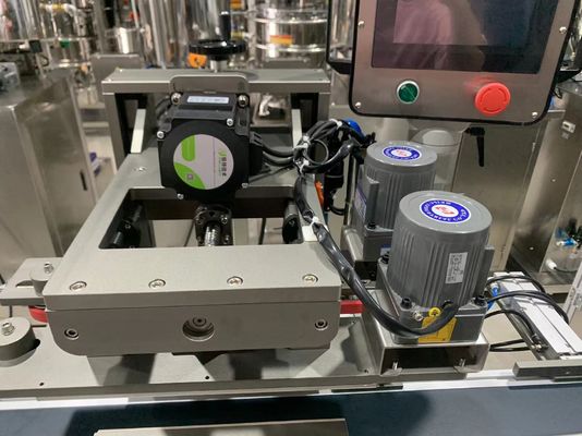 Lippenstift-Produktionslinie Lippenstift Verfestigungsleim-Rohr Spinnmaschine 1300 * 400 * 1300mm