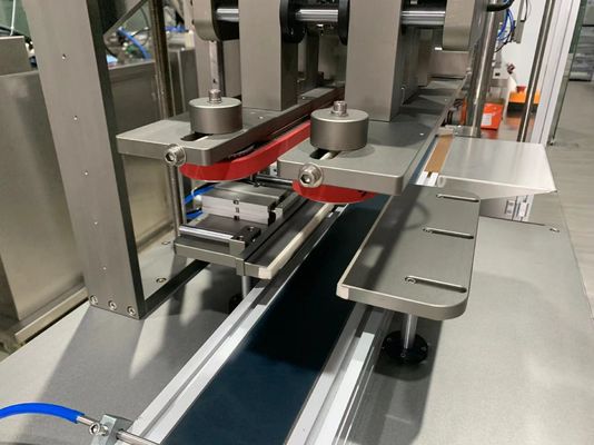 Lippenstift-Produktionslinie Lippenstift Verfestigungsleim-Rohr Spinnmaschine 1300 * 400 * 1300mm