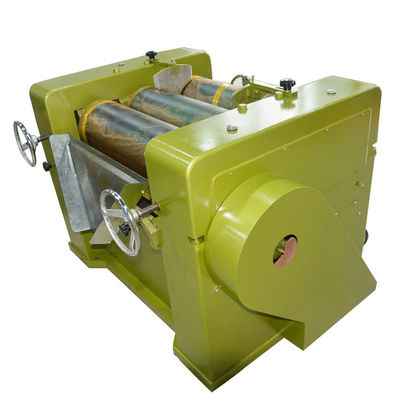 S220 Lippenstiftmaterial Dreiwalzmiller SUS304 Pigmente Dreiwalzmiller