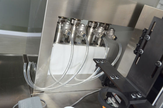 Vierfarbige granulare Kugeln Isolationscreme Füllmaschine Muster Isolationscreme Füllmaschine