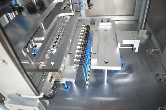 Automatische 12-Loch-Silikon-Hülsen-Aluminium-Schimmel-Entformmaschine
